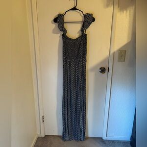 Lulus maxi dress